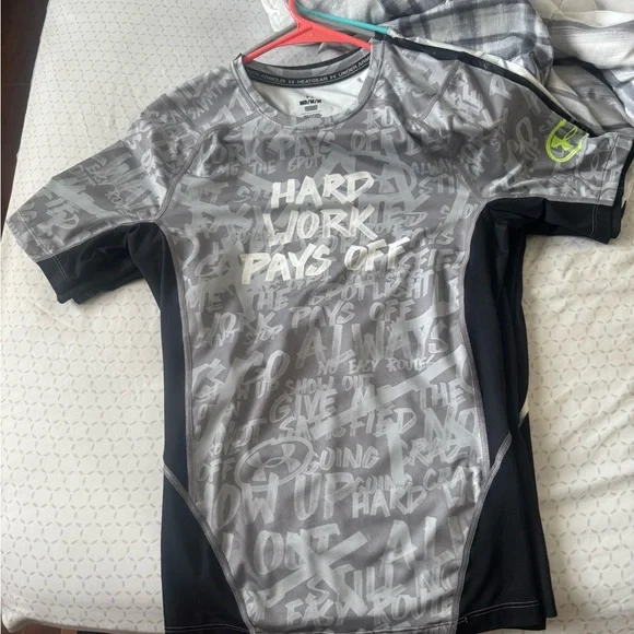 Under Armour Gray, White, and Black HeatGear Shirt - Picture 2 of 8